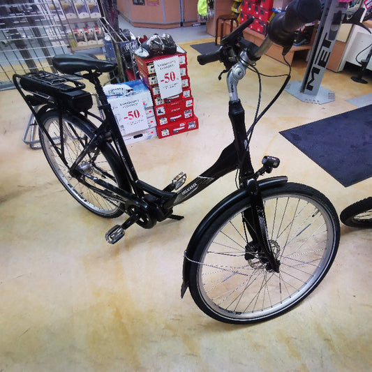 Helkama E7 7-v sähköpyörä 54cm (vm. 2020)